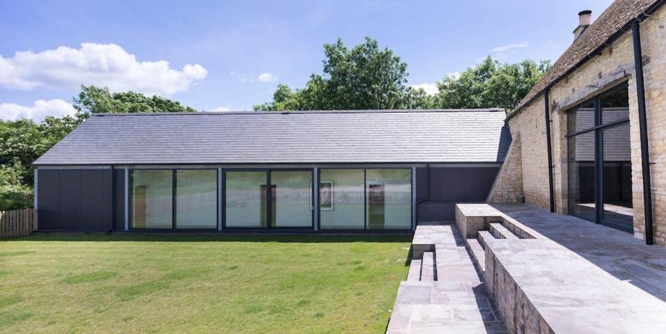 Crucis Park Estate Βίλα Cirencester Εξωτερικό φωτογραφία