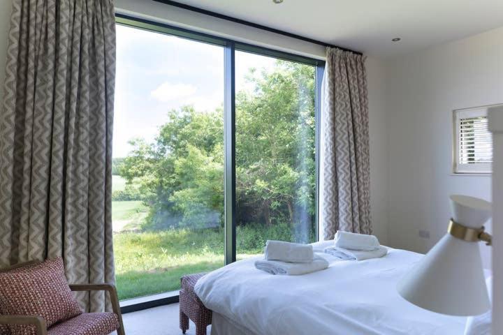 Crucis Park Estate Βίλα Cirencester Εξωτερικό φωτογραφία