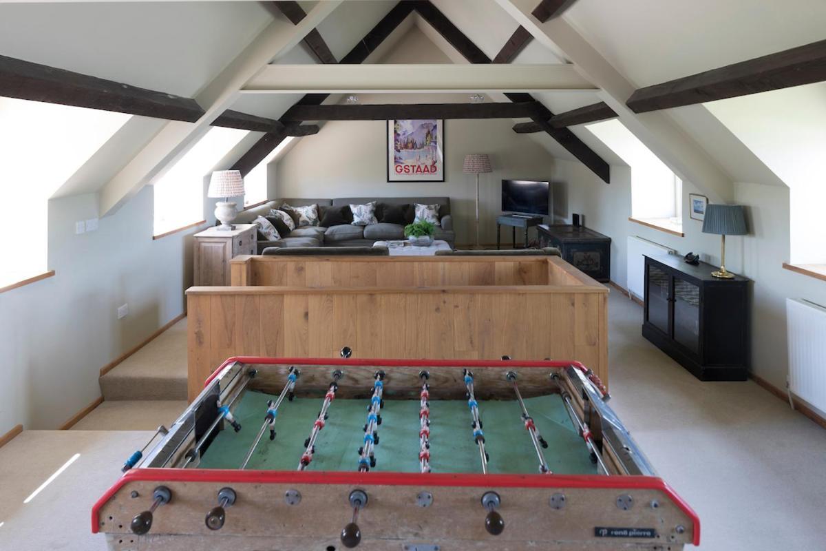 Crucis Park Estate Βίλα Cirencester Εξωτερικό φωτογραφία